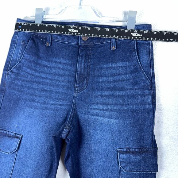 Time and Tru Cargo Flare Jeans TT35100139267D Medium Wash Women's Blue Size 10 - Picture 6 of 10